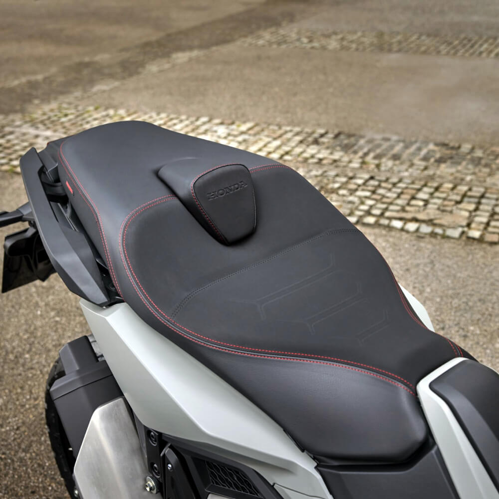 Honda Comfort Seat 08R71-MKT-D70ZA | Honda Direct