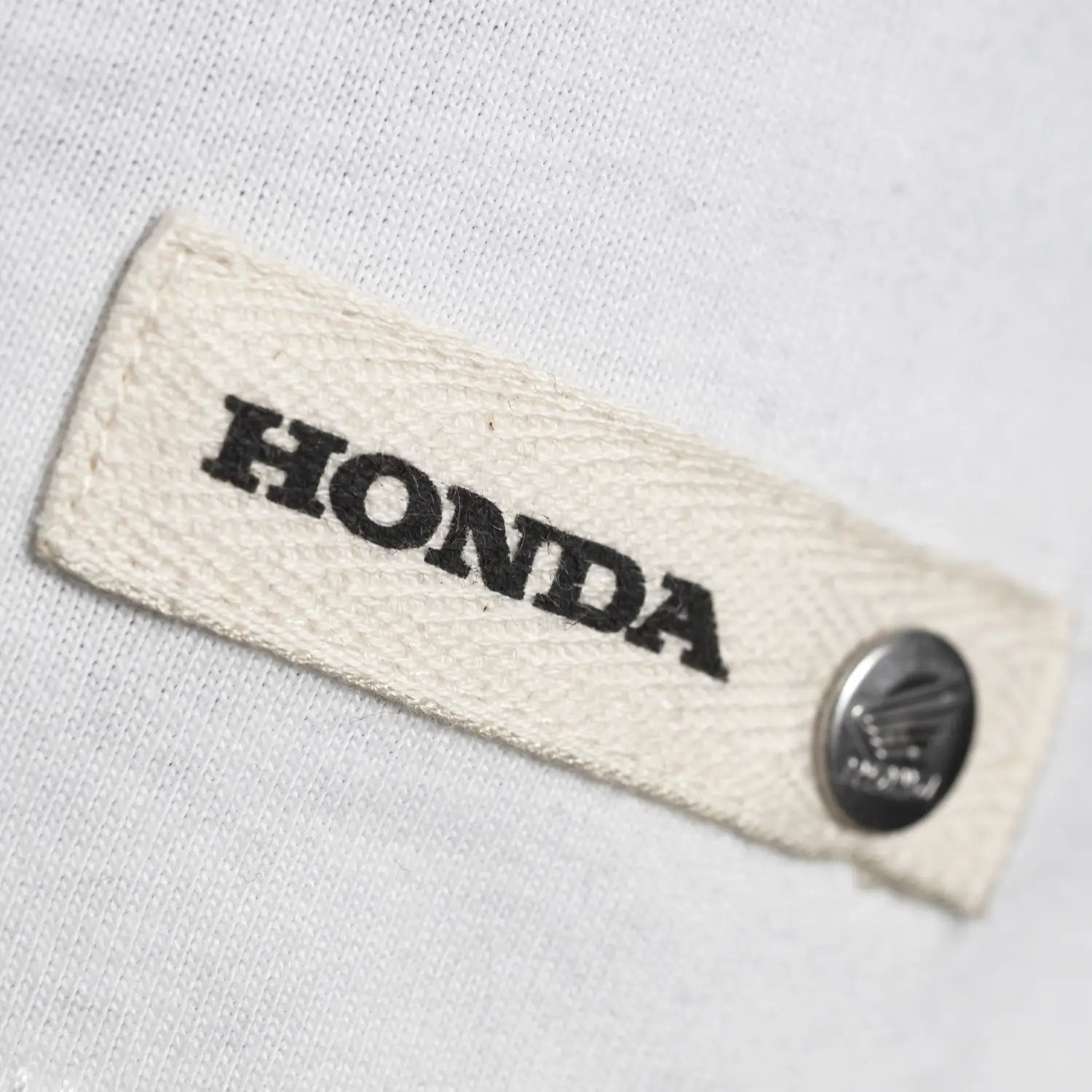 Honda Logo T-Shirt White | Label Detail | Honda Direct