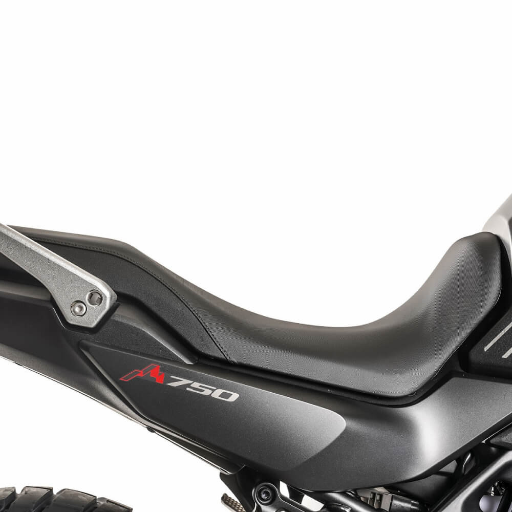 Honda Low Seat Black 08R74-MLC-D00ZB | Honda Direct