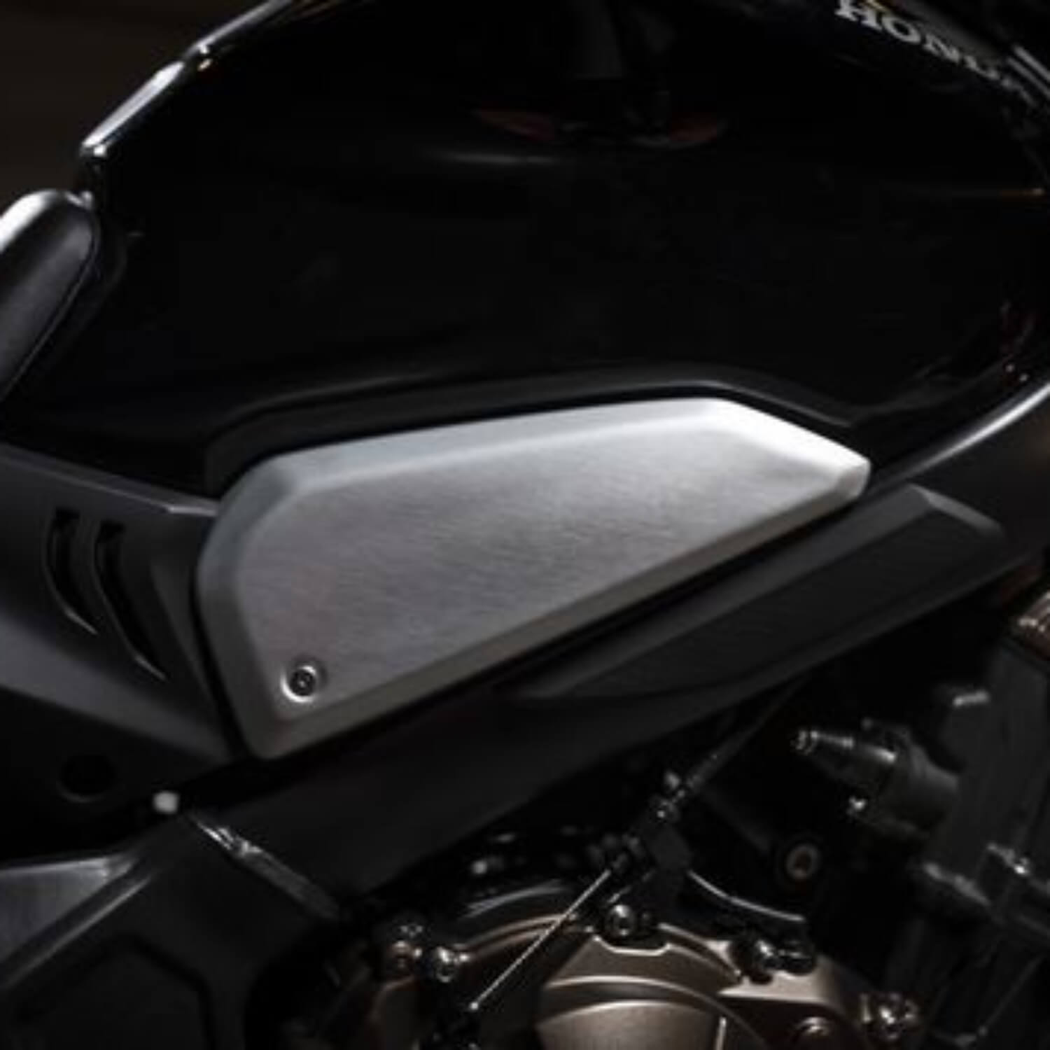 Honda Style Pack 08HME-MKY-STY | Side Cover Panel Kit | Honda Direct